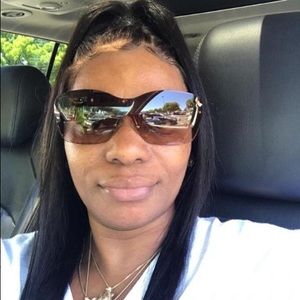 Meet your Posher, Vanessa